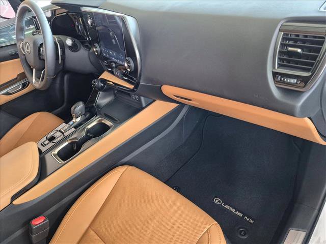 Used 2024 Lexus NX 250 FWD w/ Towing Package (2000 Lbs) image 21