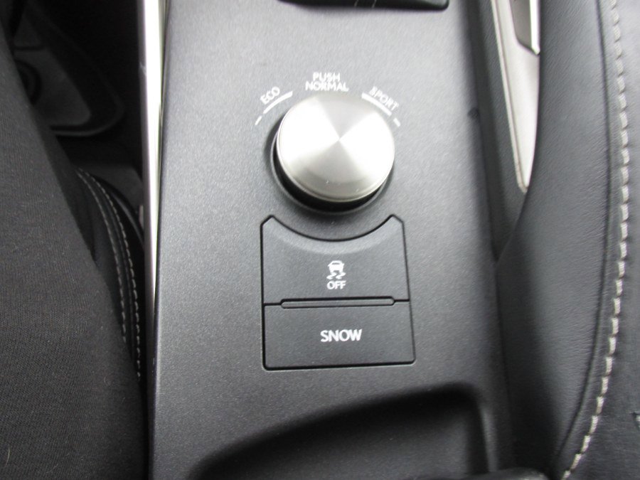 Used 2020 Lexus IS 300 AWD w/ Premium Package image 37