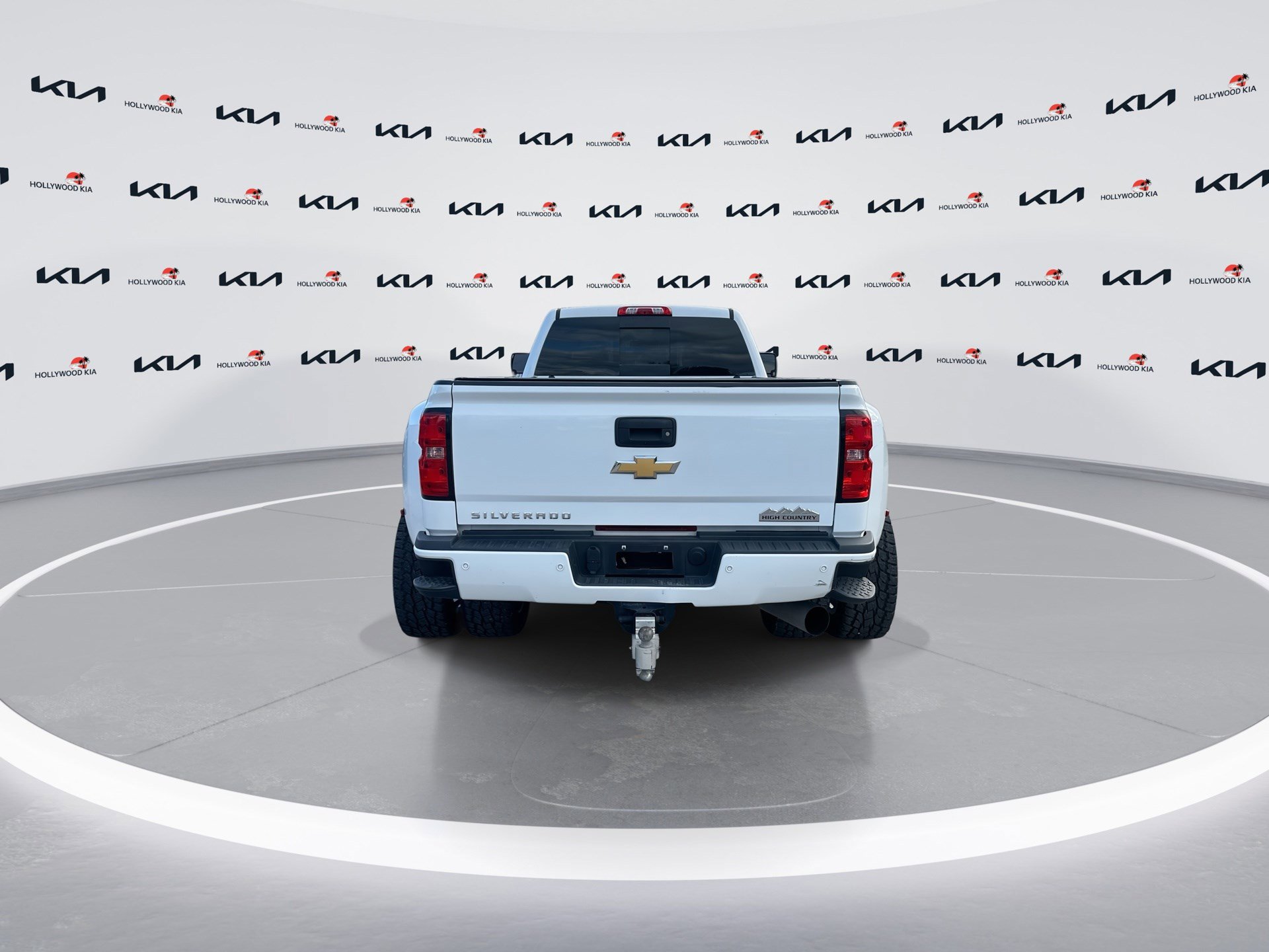 Used 2019 Chevrolet Silverado 3500 High Country w/ Duramax Plus Package image 7