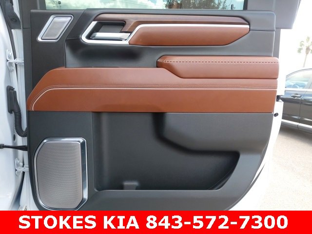 Used 2024 GMC Sierra 3500 Denali Ultimate image 31