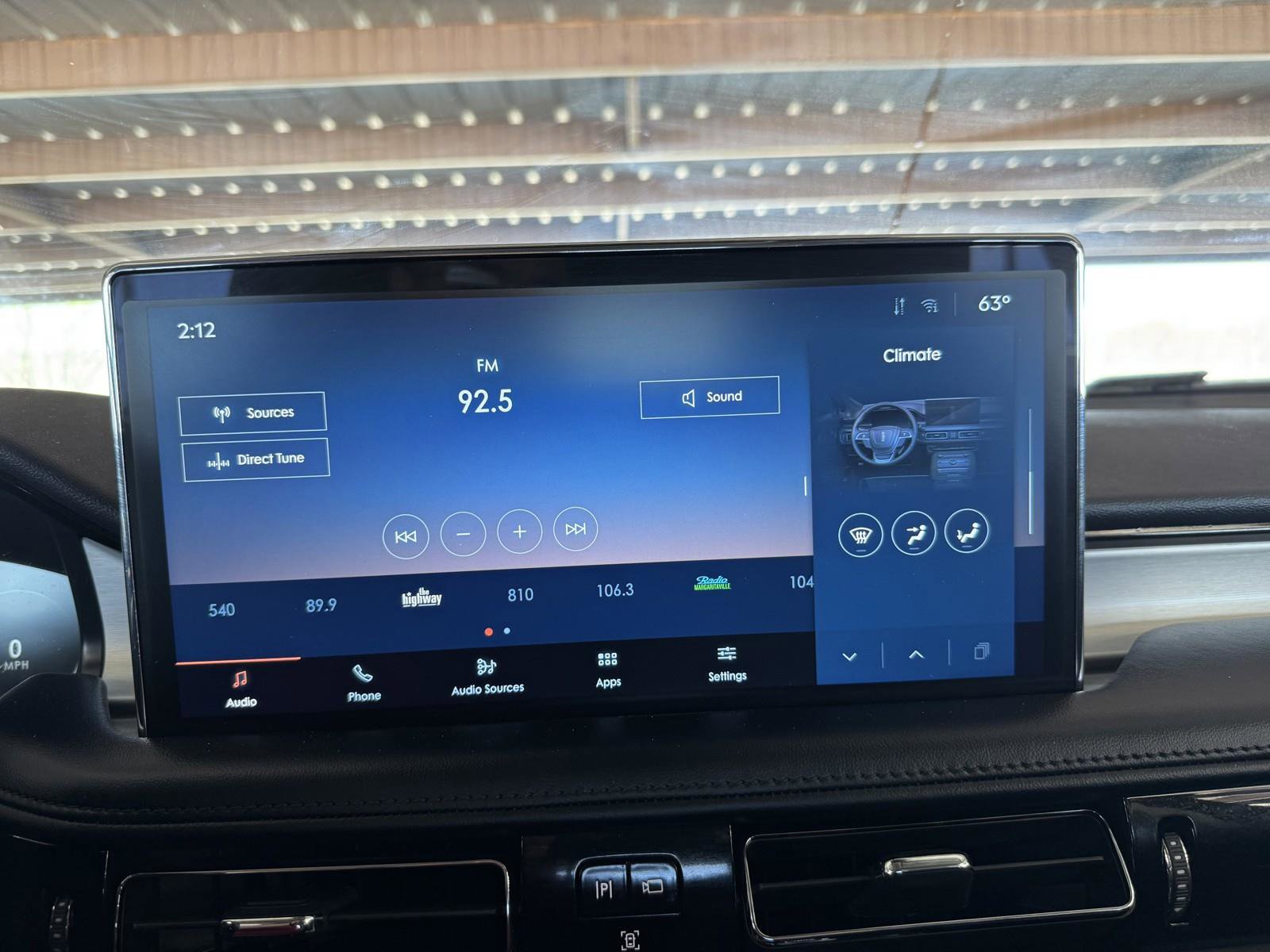 Used 2023 Lincoln Nautilus AWD image 11