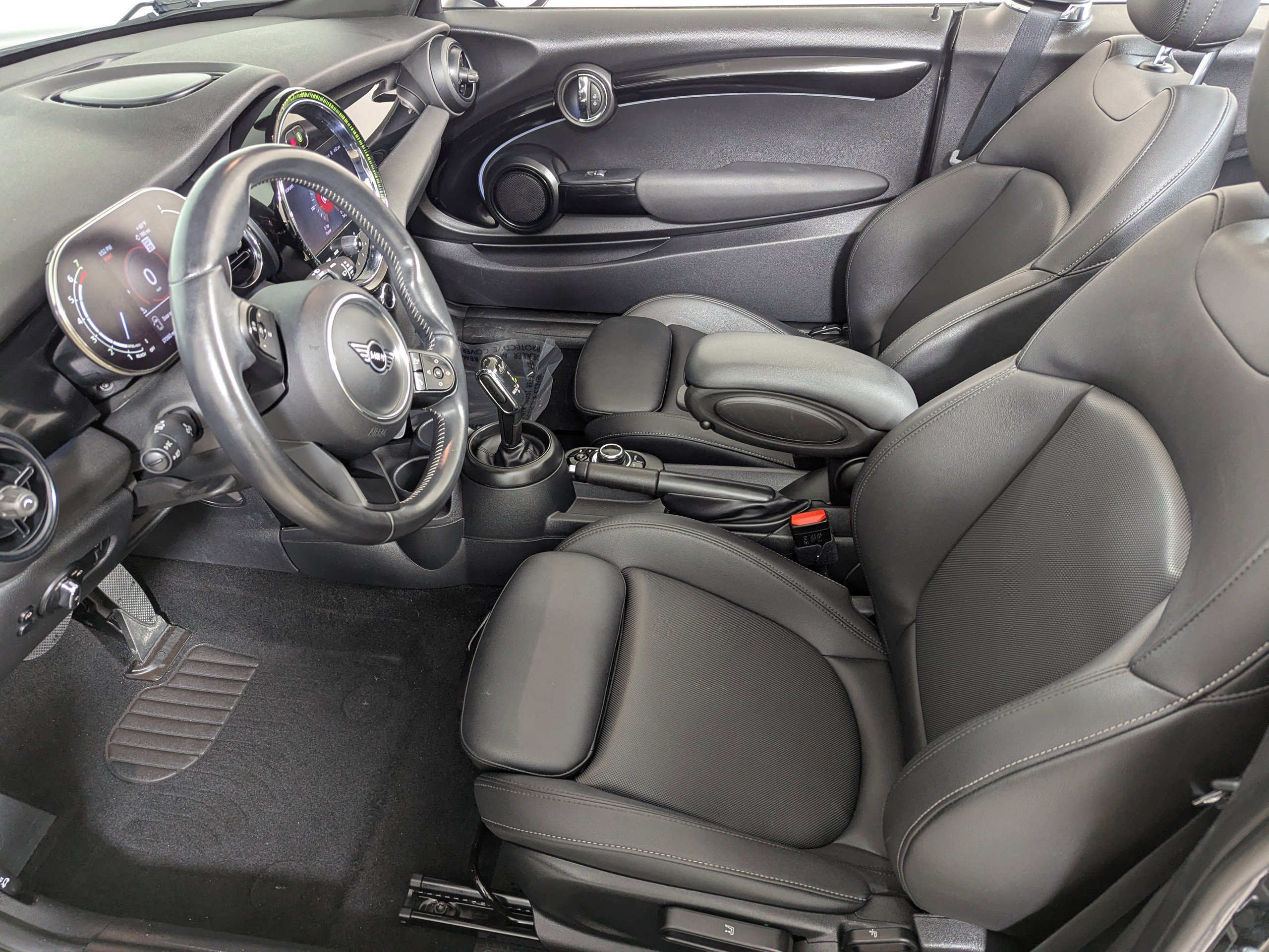 Used 2024 MINI Cooper S image 23