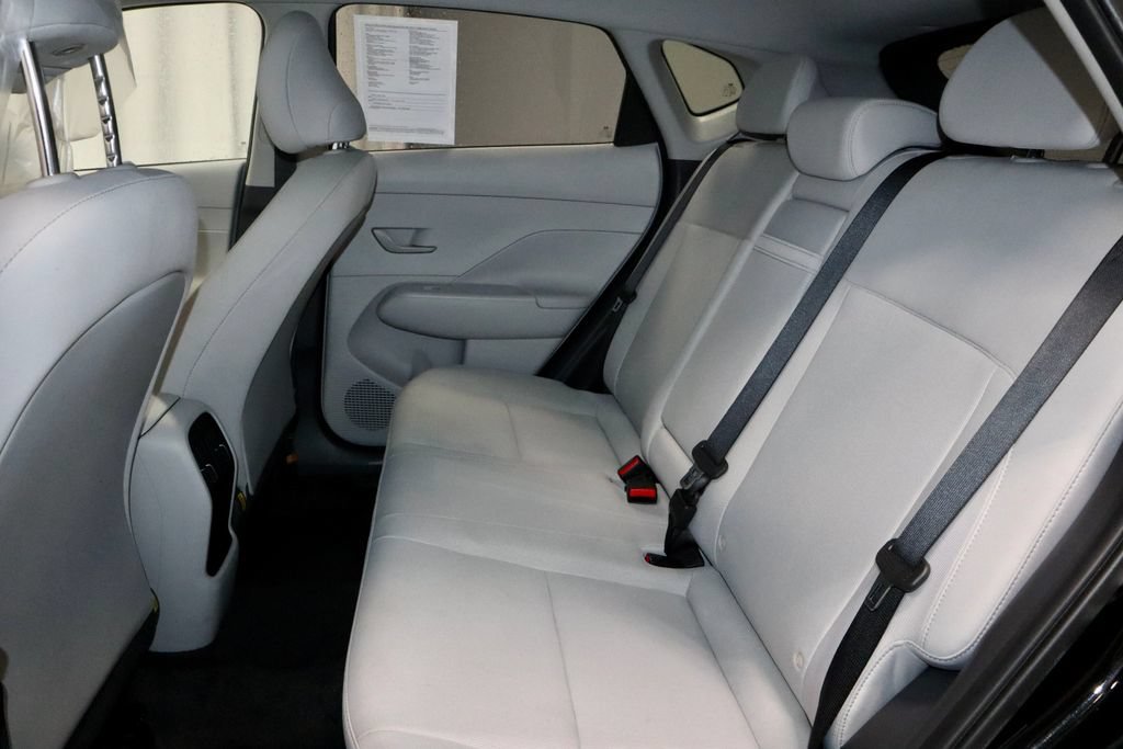 Certified 2025 Hyundai Kona SEL FWD image 22
