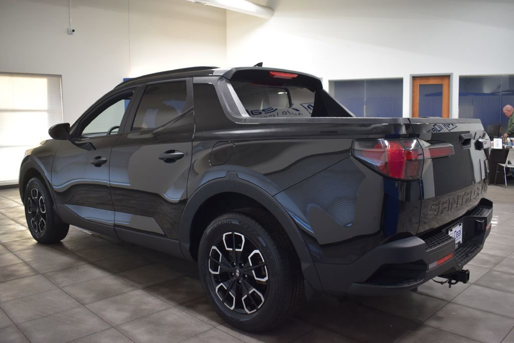 Used 2022 Hyundai Santa Cruz SEL w/ Activity Package image 2