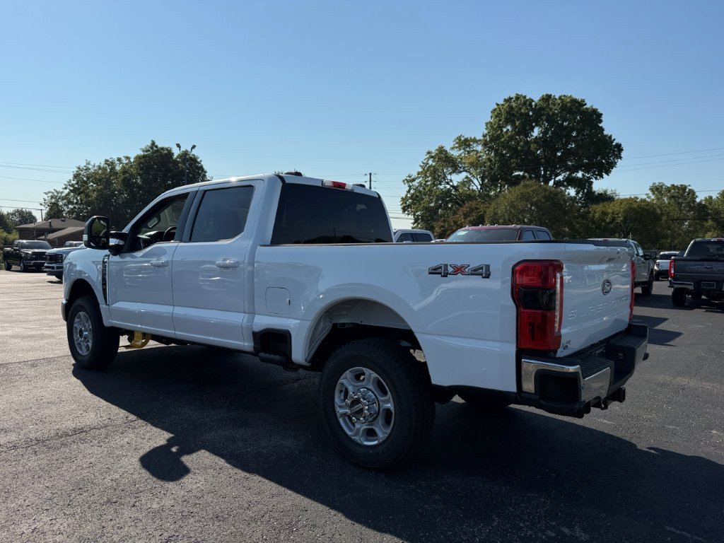 New 2027 Ford F250 XLT w/ XLT Premium Package AWD/4WD image 4