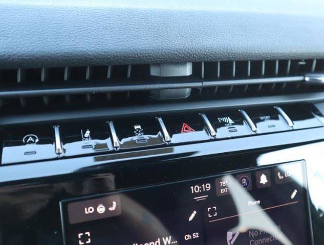 New 2024 Jeep Grand Cherokee L Laredo image 20