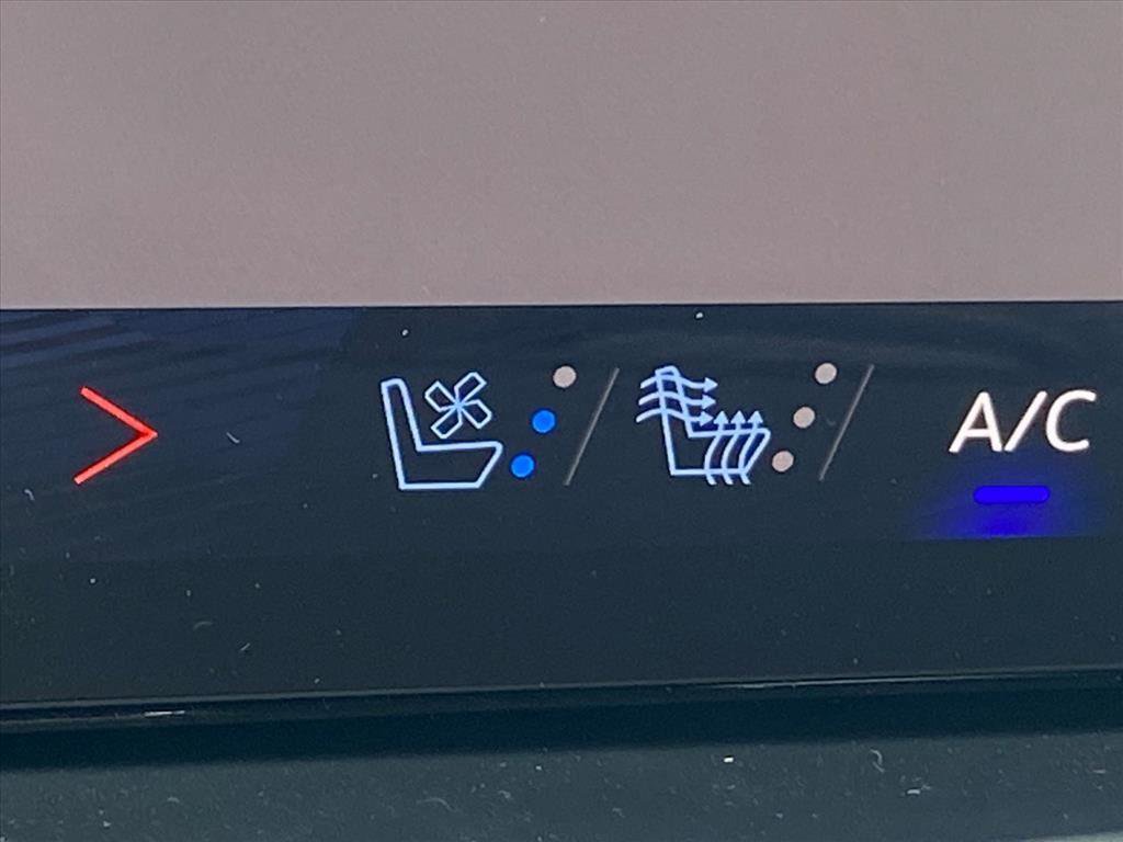 New 2025 Chevrolet Tahoe High Country w/ Sun And Tow Package image 18