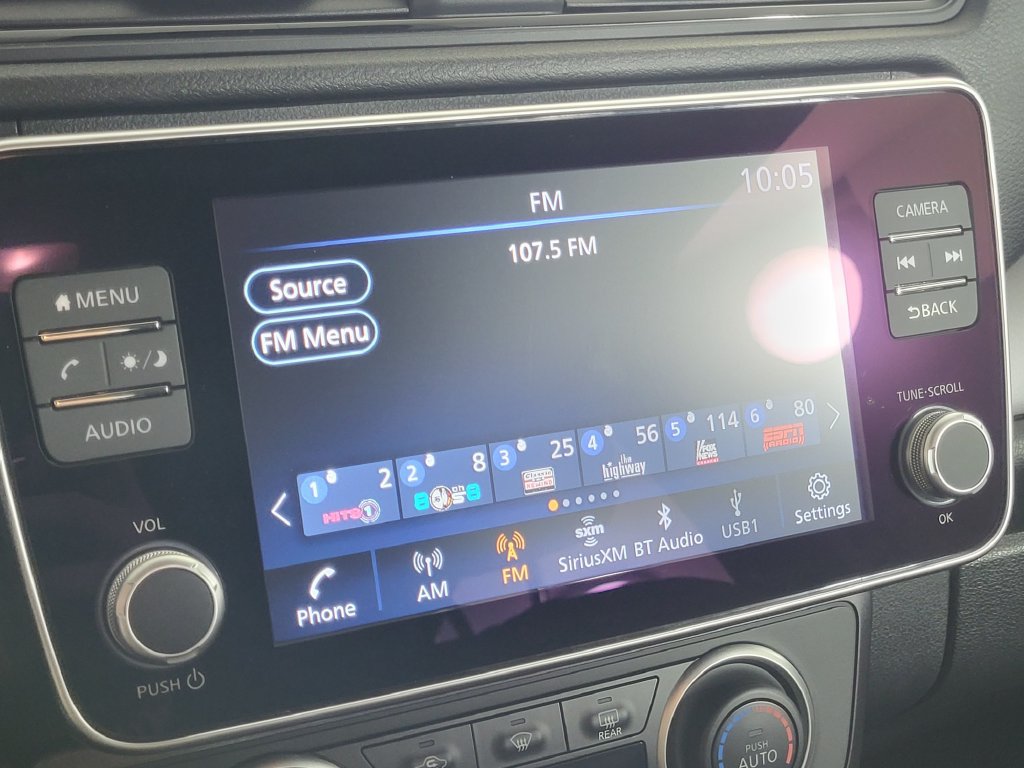 Used 2025 Nissan Leaf S FWD image 17