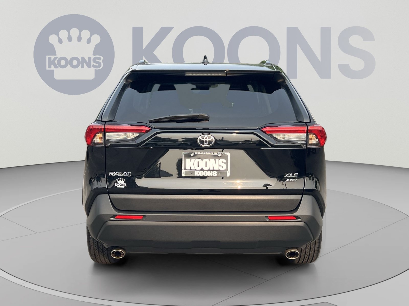 Used 2025 Toyota RAV4 XLE AWD/4WD image 5