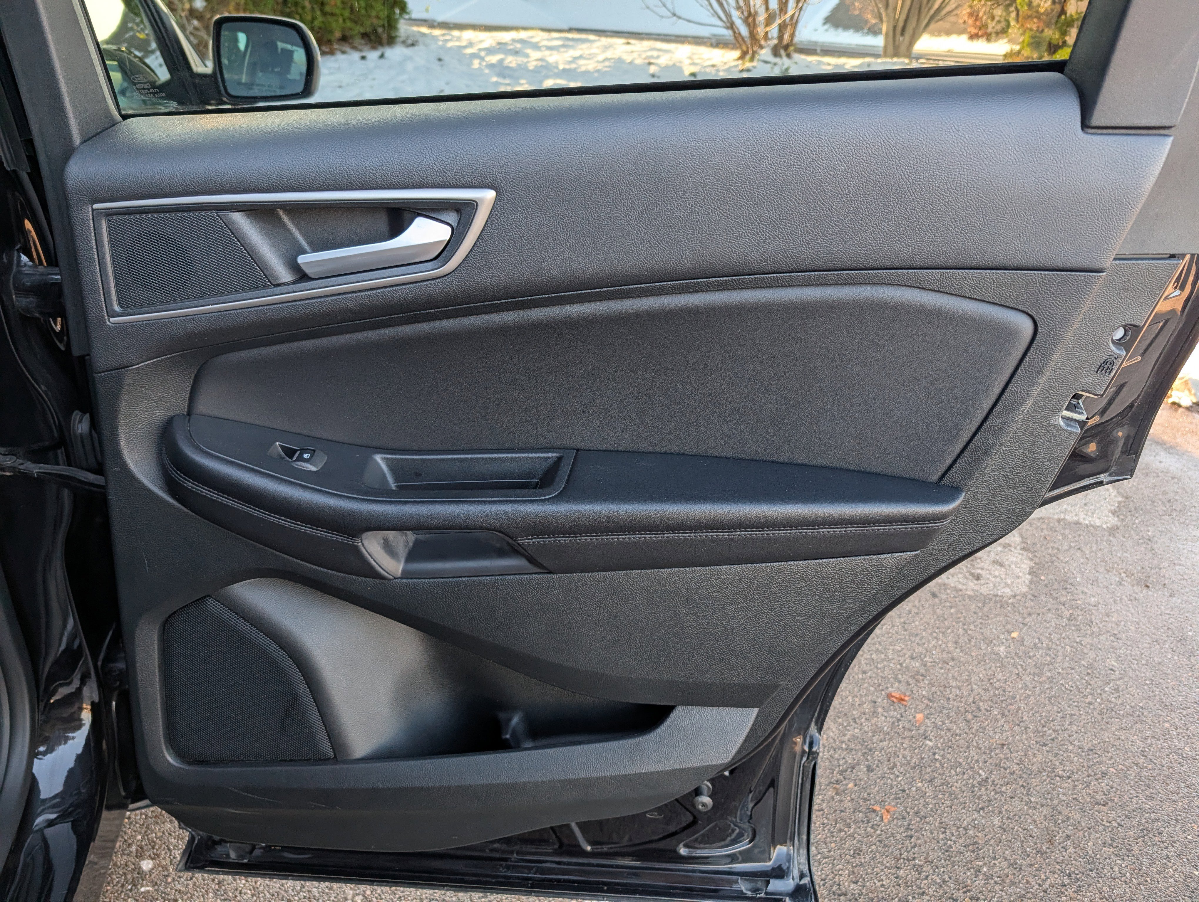 Certified 2023 Ford Edge SEL image 32