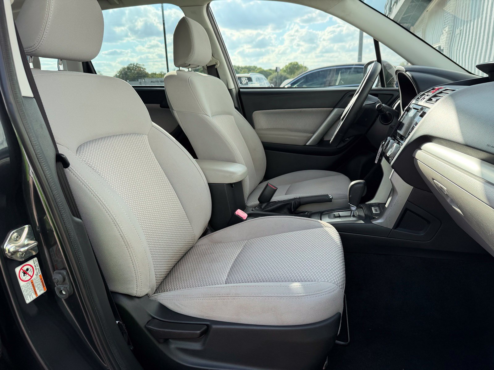 Used 2018 Subaru Forester 2.5i Premium AWD/4WD image 35