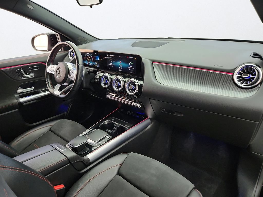 Used 2022 Mercedes-Benz GLA 35 AMG 4MATIC image 28