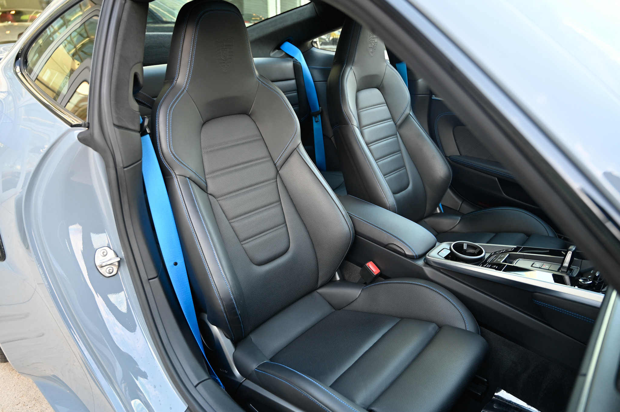 Used 2023 Porsche 911 Turbo S image 40