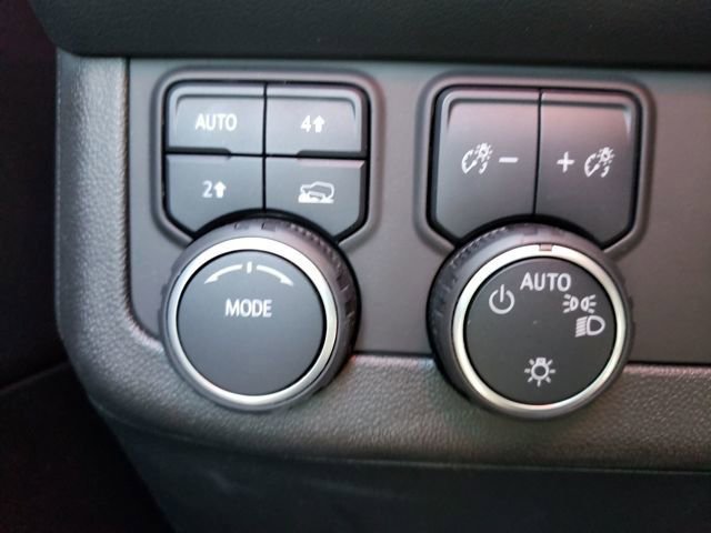 Used 2021 Chevrolet Tahoe RST image 22