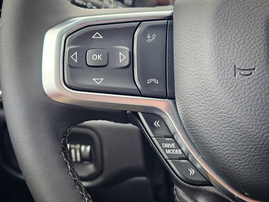 New 2026 RAM 1500 4x4 Crew Cab image 18