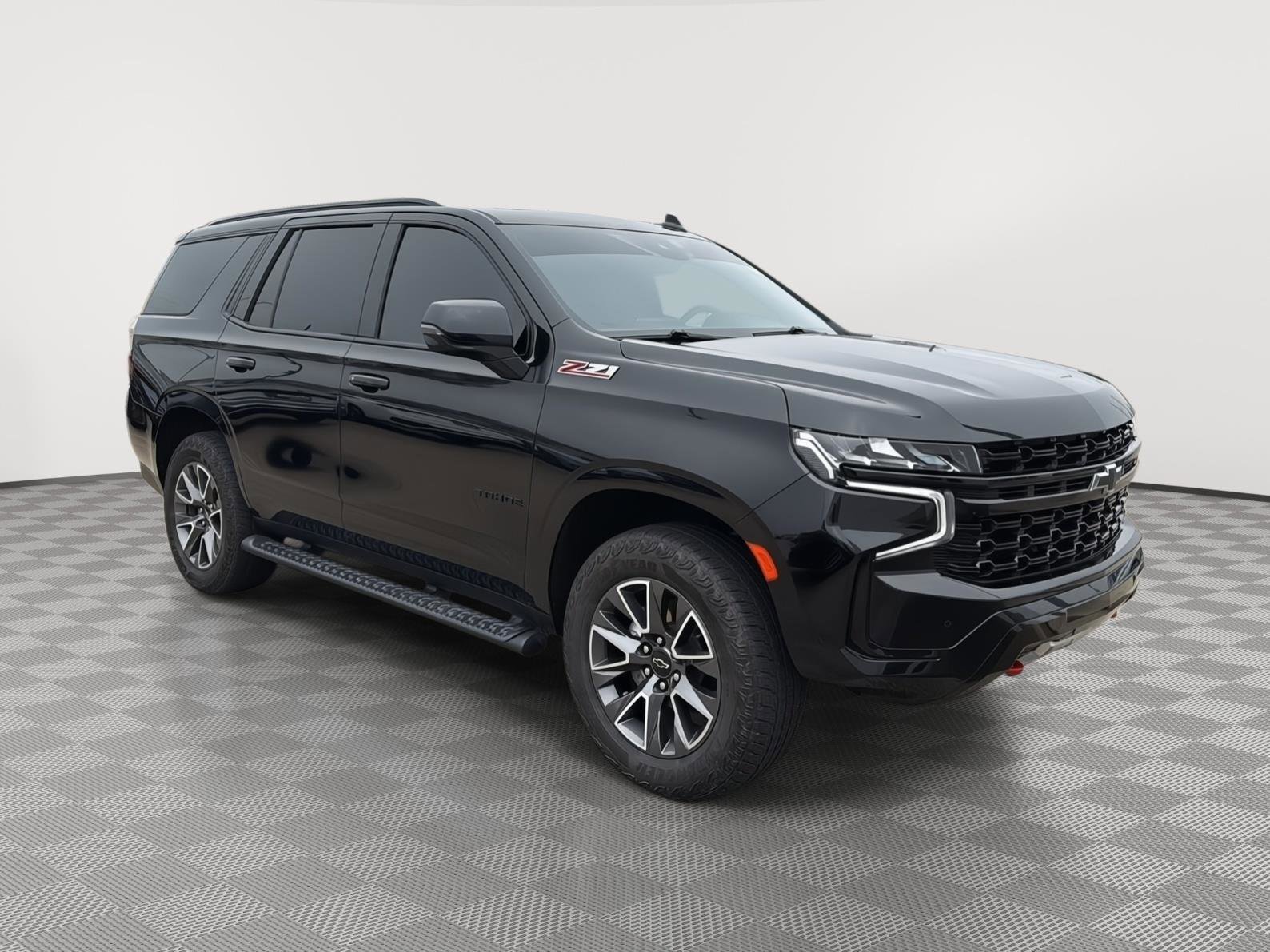 Used 2024 Chevrolet Tahoe Z71 w/ Luxury Package image 7