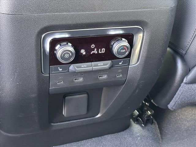 New 2026 GMC Yukon XL Denali w/ Denali Reserve Package image 20