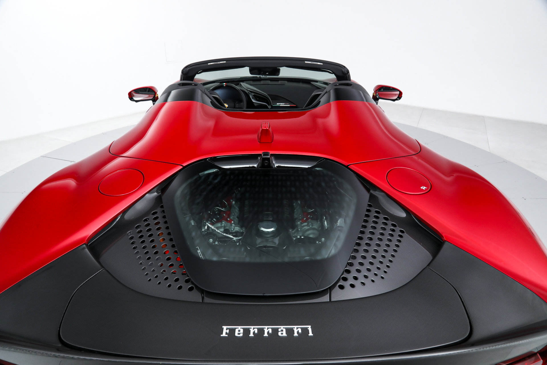 Used 2025 Ferrari SF90 Spider image 36