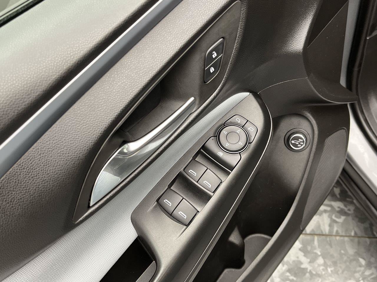 Certified 2024 Buick Envista Preferred w/ Convenience I Package FWD image 8