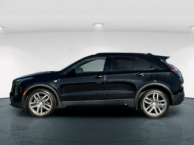 Used 2019 Cadillac XT4 Sport AWD/4WD image 3