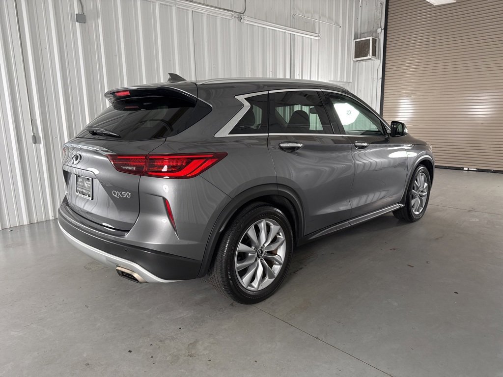 Used 2022 INFINITI QX50 Luxe image 7