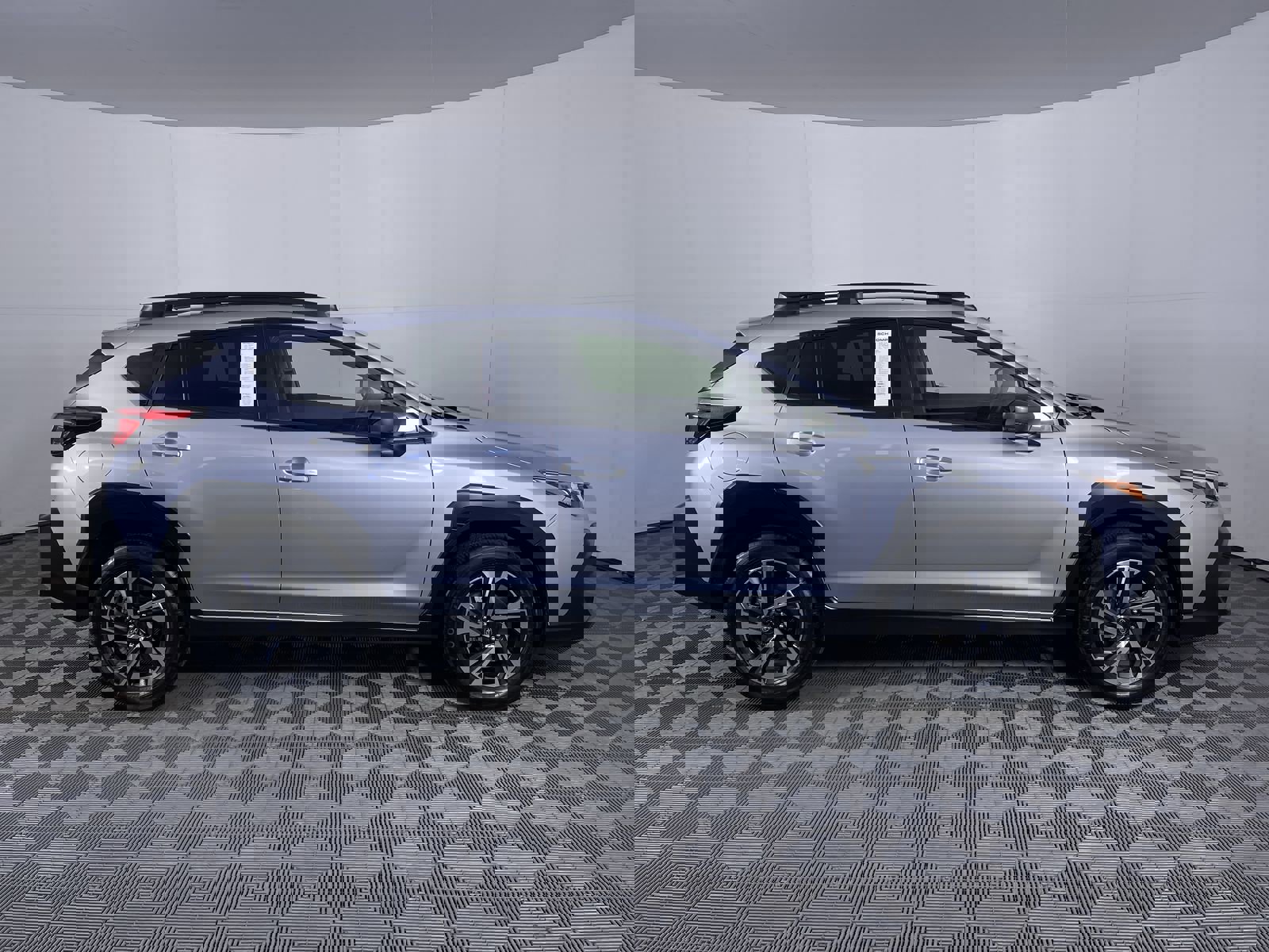 Used 2024 Subaru Crosstrek 2.0i Premium image 10