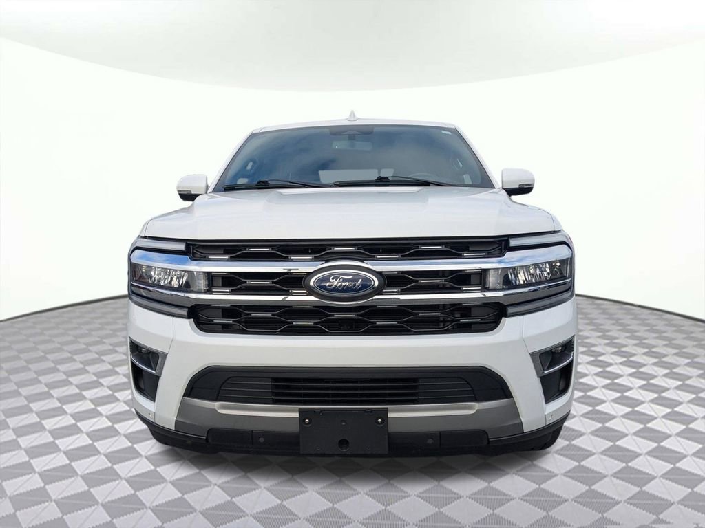 Used 2024 Ford Expedition Limited image 8