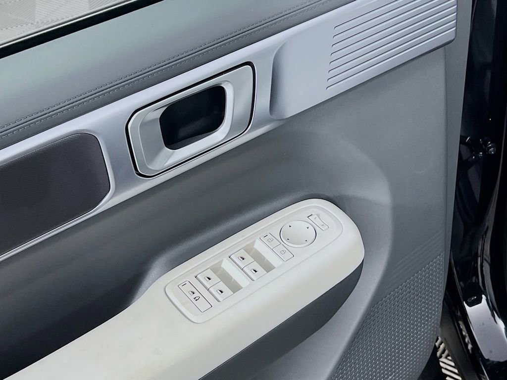 New 2026 Hyundai Santa Fe SE image 15