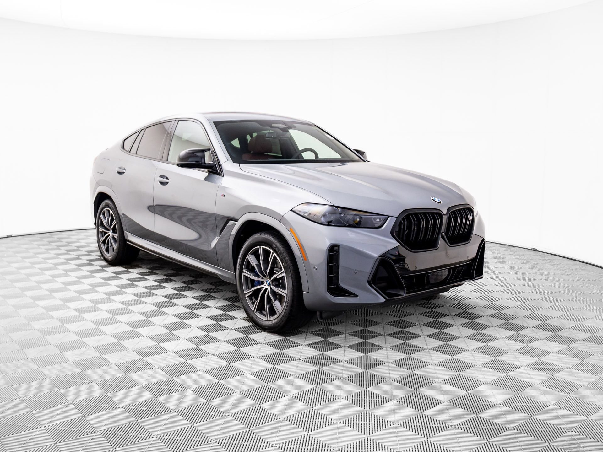 New 2026 BMW X6 M60i AWD/4WD image 7