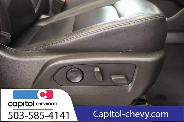 Used 2021 Chevrolet Tahoe Z71 w/ Z71 Off-Road Package AWD/4WD image 34