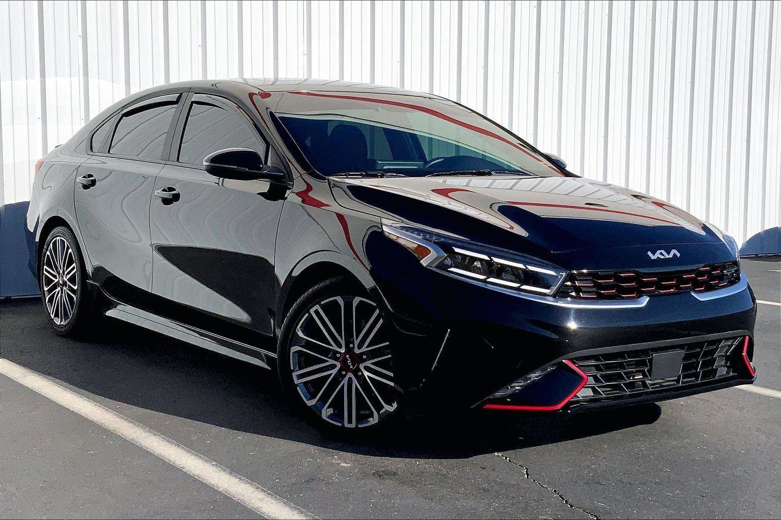 Used 2024 Kia Forte GT w/ GT2 Package image 2