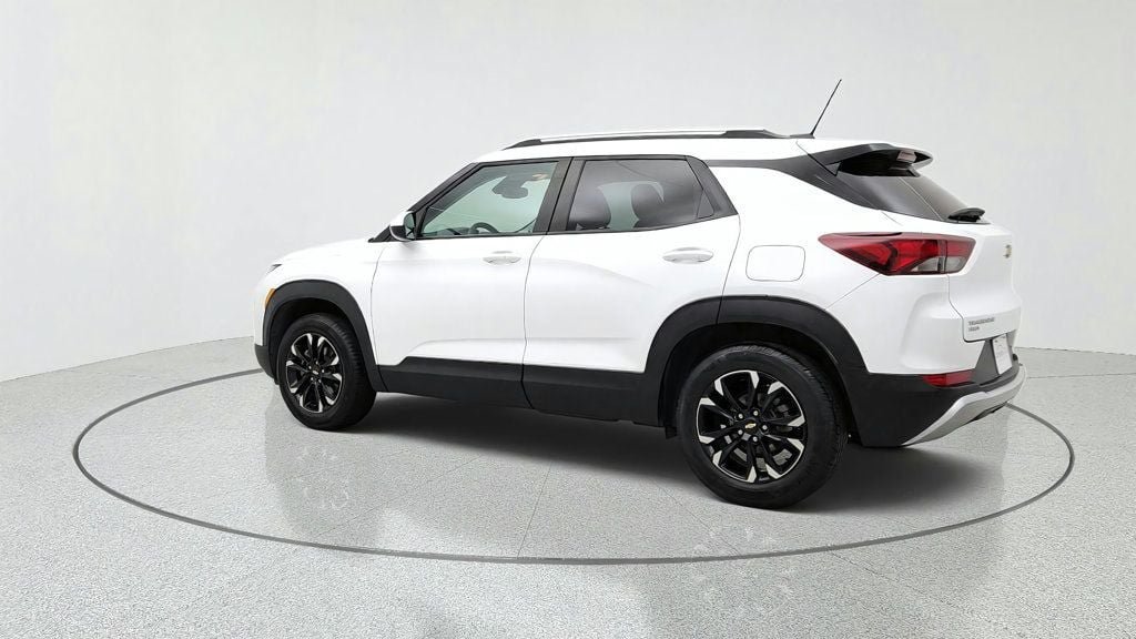 Used 2022 Chevrolet TrailBlazer LT AWD/4WD image 7