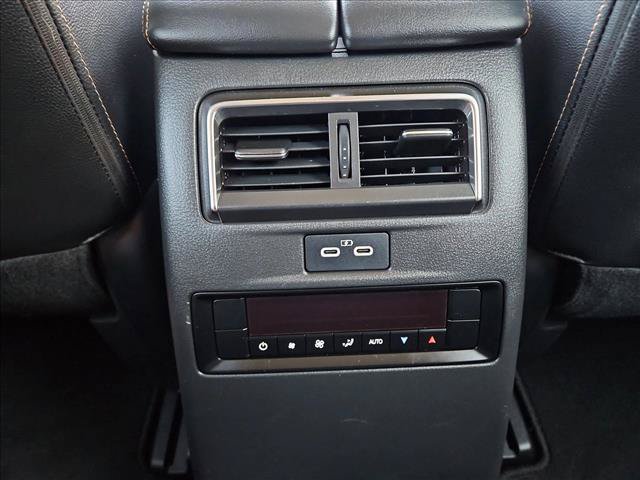 Used 2025 MAZDA CX-70 3.3 Turbo w/ Preferred Package AWD/4WD image 17