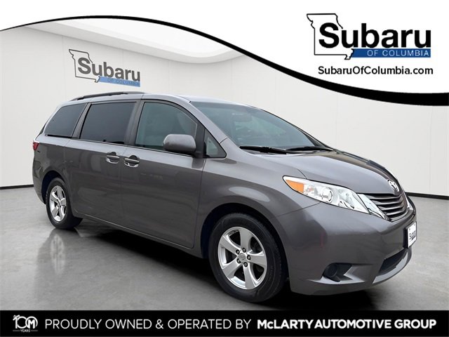 Used 2017 Toyota Sienna LE