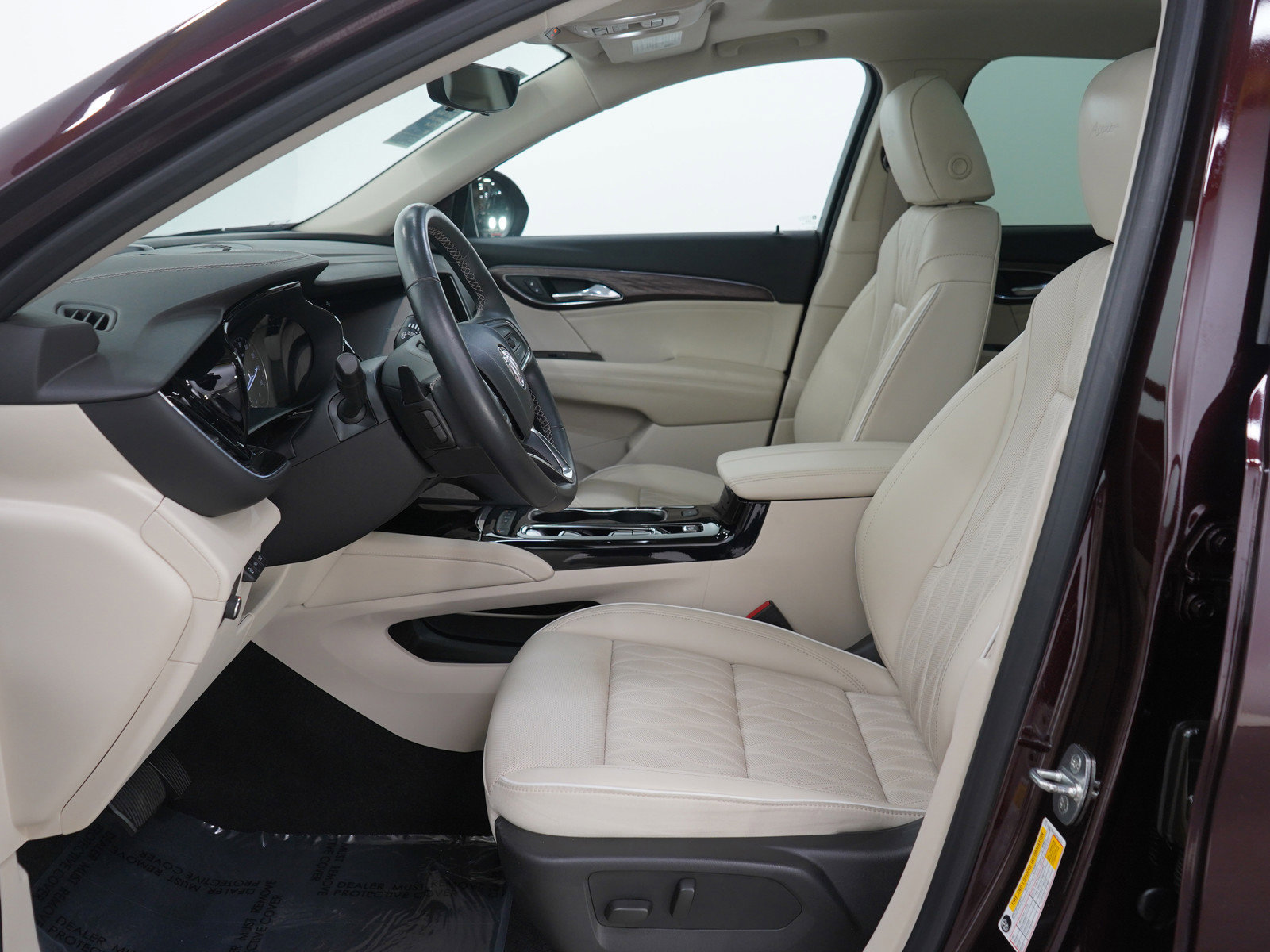 Used 2023 Buick Envision Avenir image 24