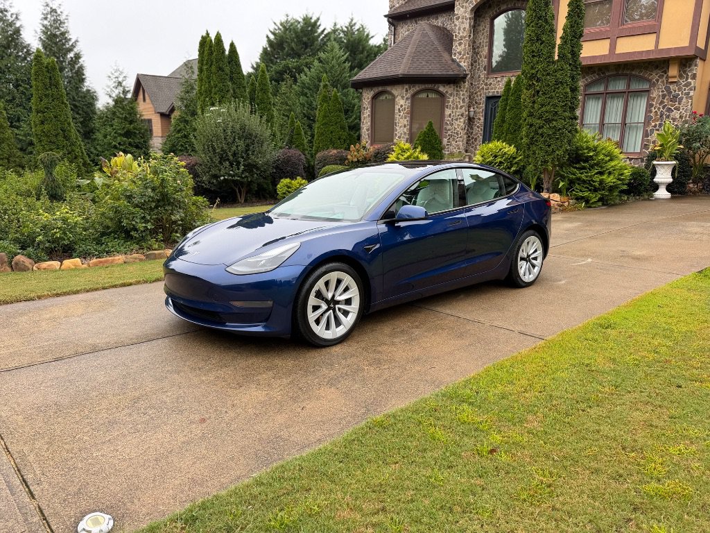 Used 2021 Tesla Model 3 Long Range AWD/4WD image 2