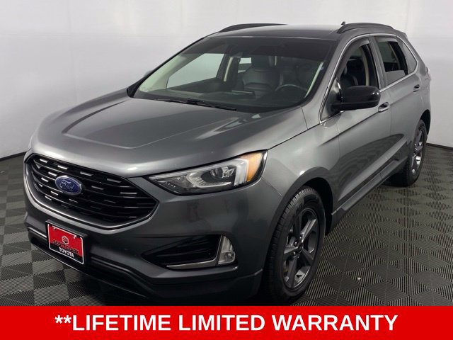 Used 2022 Ford Edge SEL w/ Sport Appearance Package AWD/4WD image 3