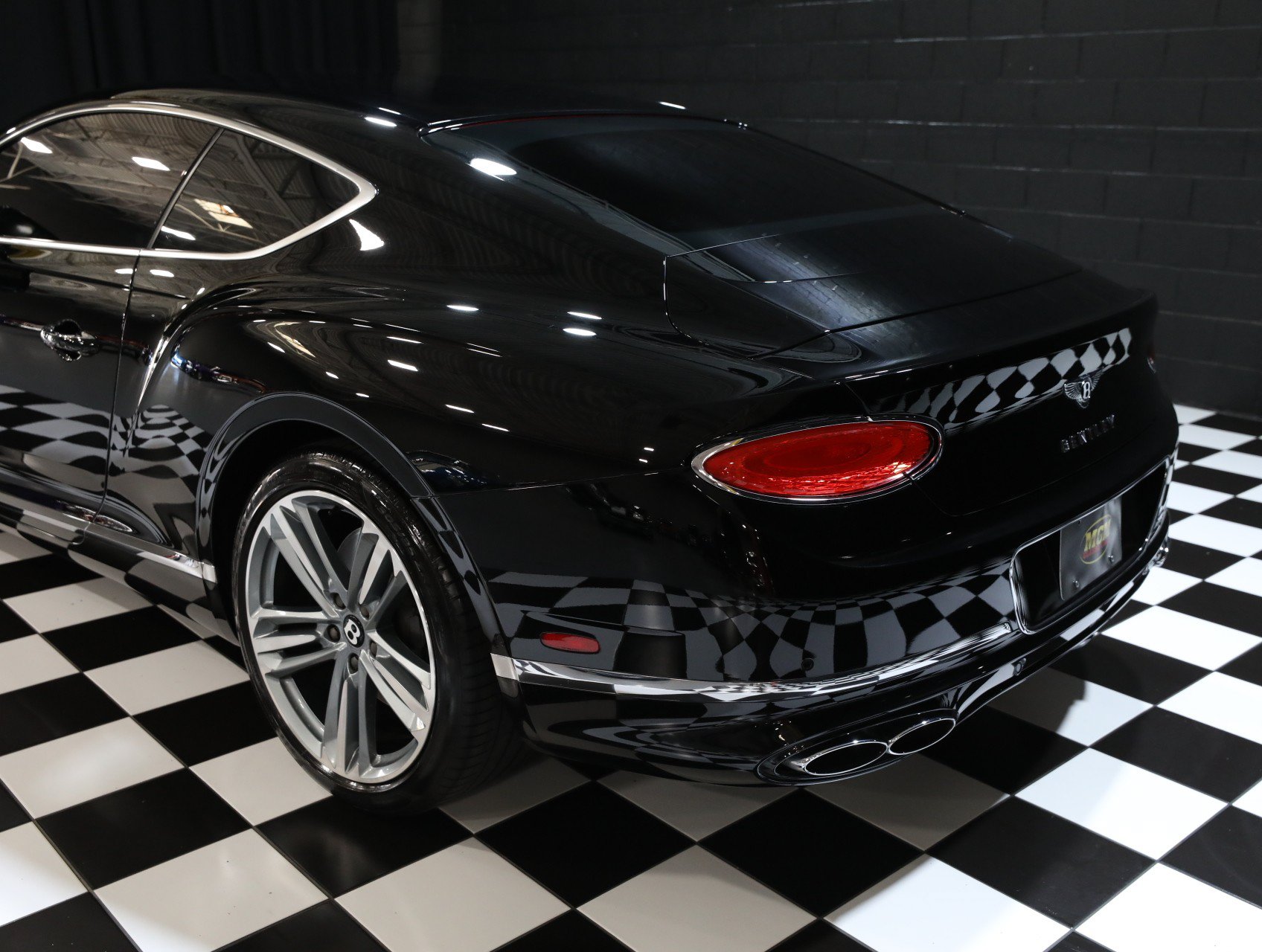 Used 2024 Bentley Continental GT Mulliner AWD/4WD image 25