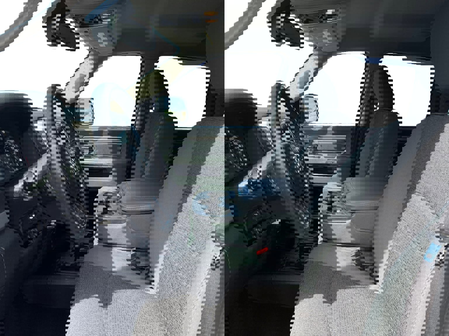 Used 2015 RAM 2500 Power Wagon w/ Luxury Group image 10