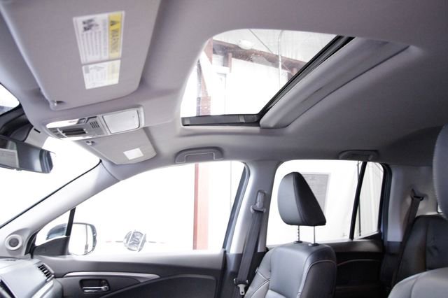 Certified 2023 Honda Ridgeline RTL-E image 38