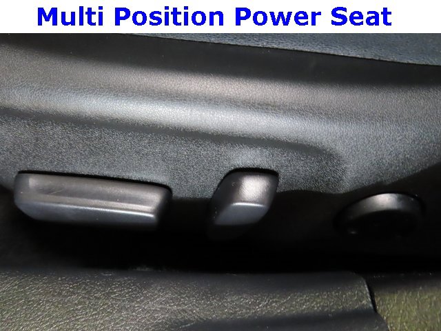 Used 2015 Toyota Camry SE image 19