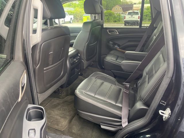 Used 2015 GMC Yukon Denali w/ Touring Package AWD/4WD image 5