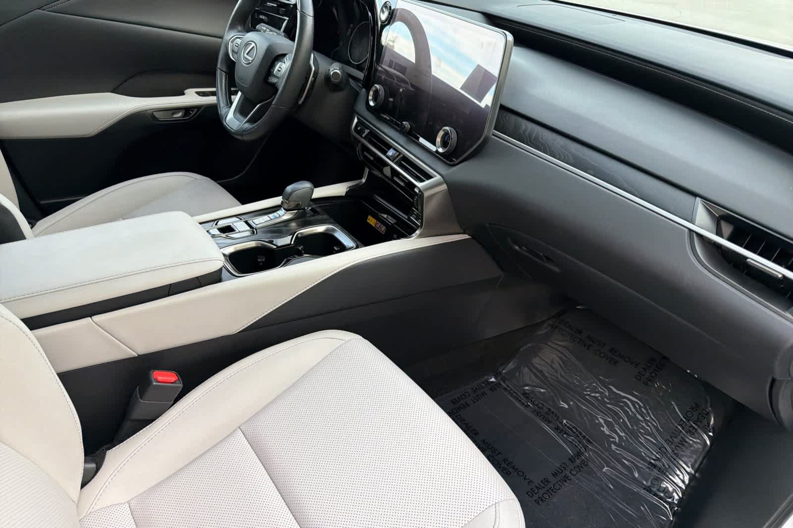 Certified 2024 Lexus RX 350 Premium w/ Accessory Package (Z1) FWD image 17