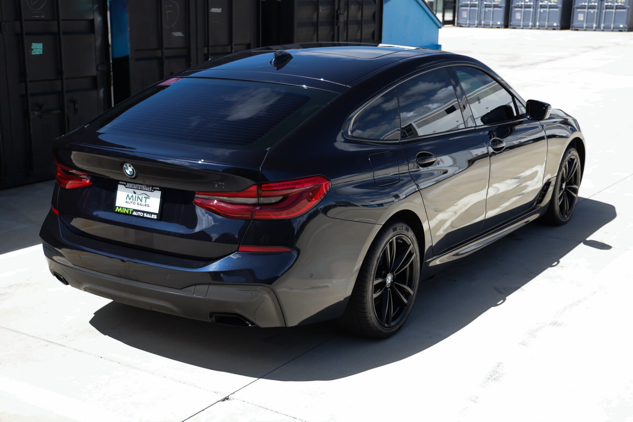 Used 2018 BMW 640i Gran Turismo xDrive w/ M Sport Package AWD/4WD image 15