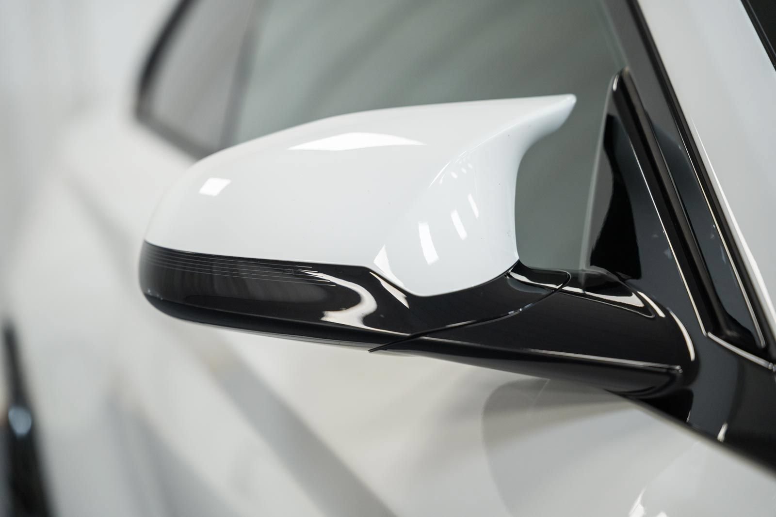 Used 2021 BMW M2 Competition w/ Executive Package RWD image 19