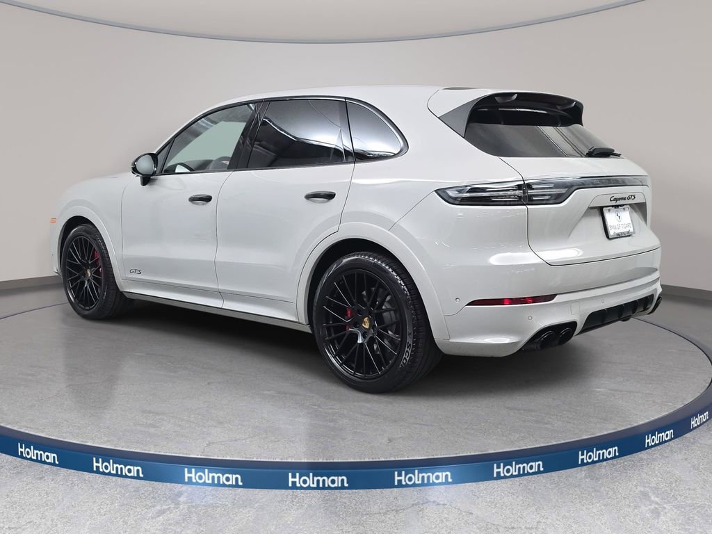Used 2023 Porsche Cayenne GTS image 8