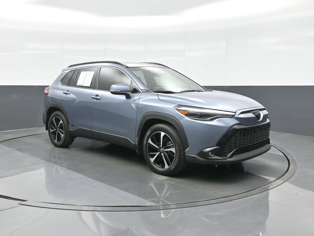 Used 2024 Toyota Corolla Cross XSE w/ Convenience Package image 1