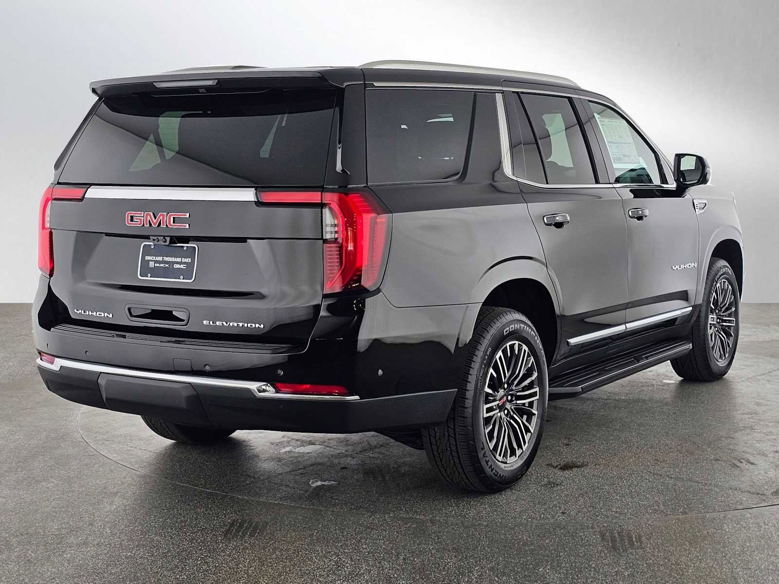 New 2026 GMC Yukon Elevation AWD/4WD image 3