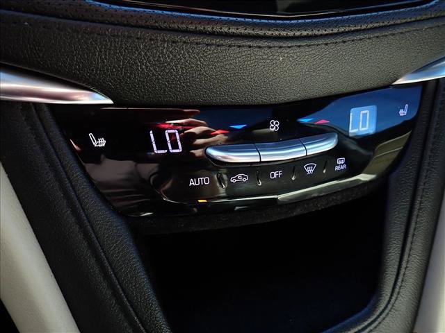Used 2018 Cadillac XT5 Luxury w/ Driver Awareness Package AWD/4WD image 21