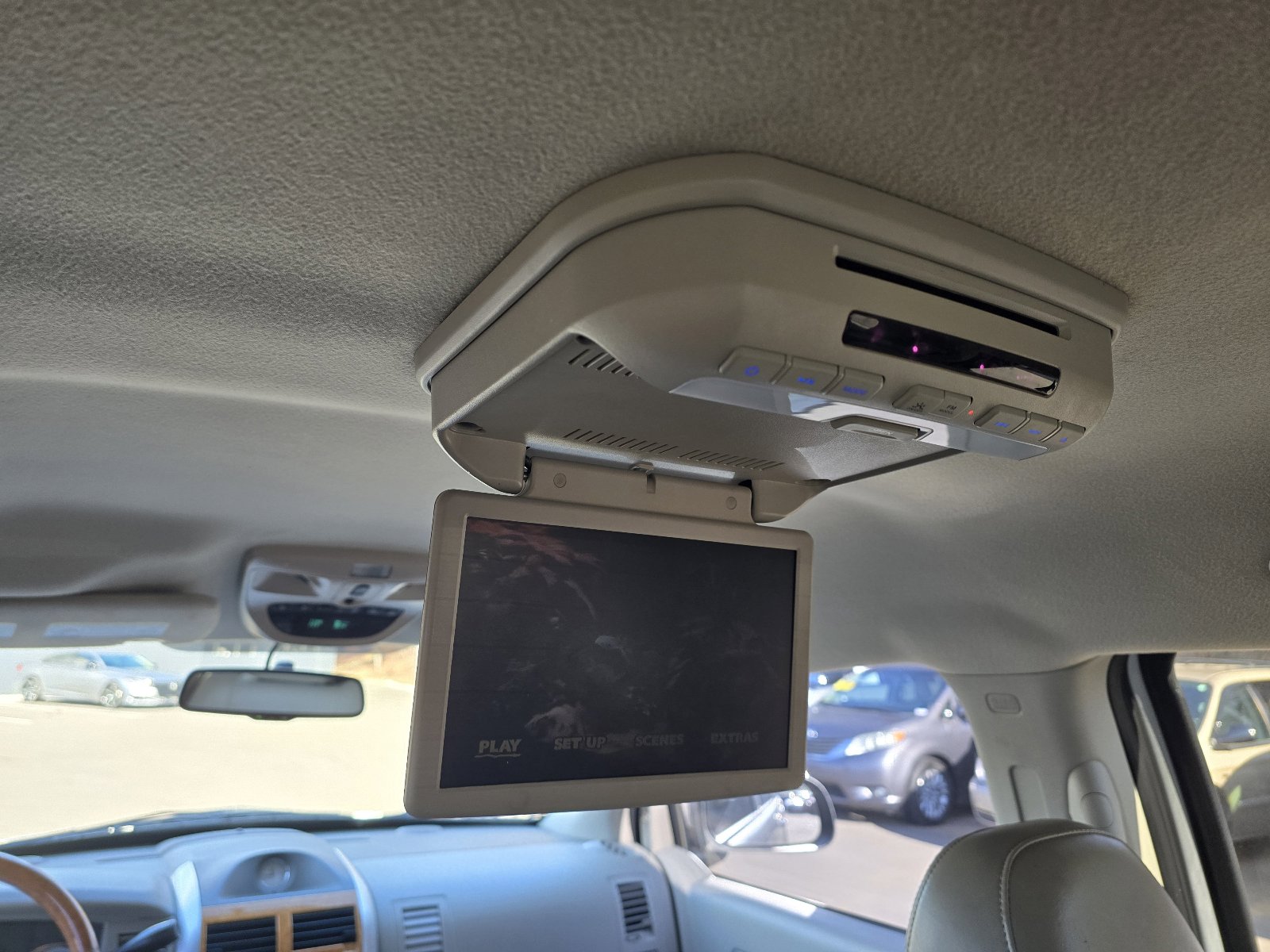 Used 2008 Chrysler Aspen Limited image 11